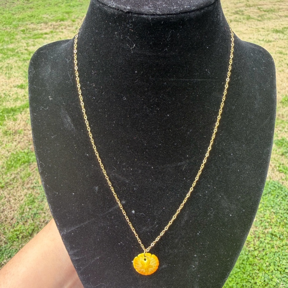 12K Gold Filled Necklace with pendant - Picture 2 of 4